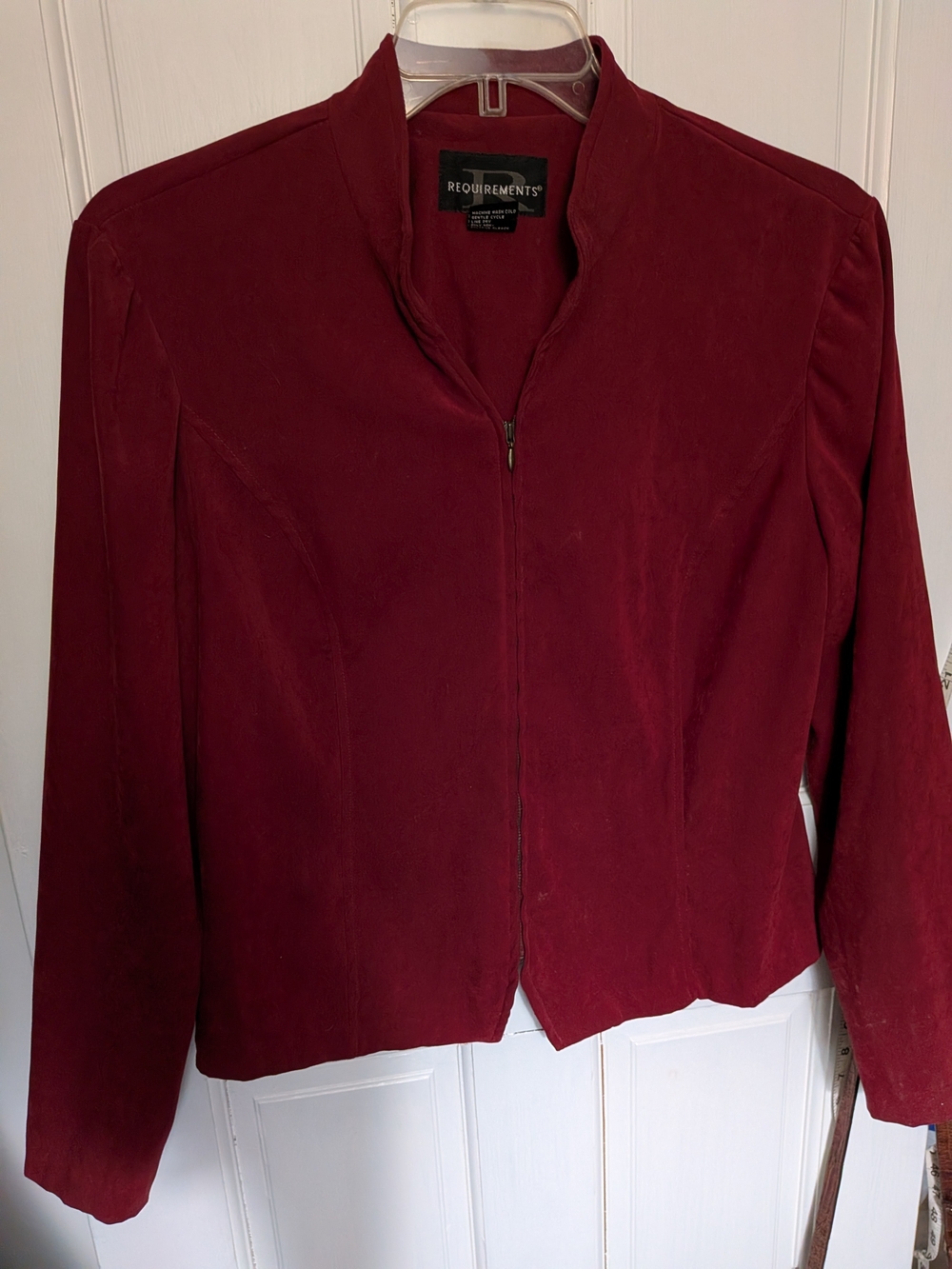 Requirements Women’s Size 10 Burgundy Red Zip Front Fitted Stretch Jacket Blazer
